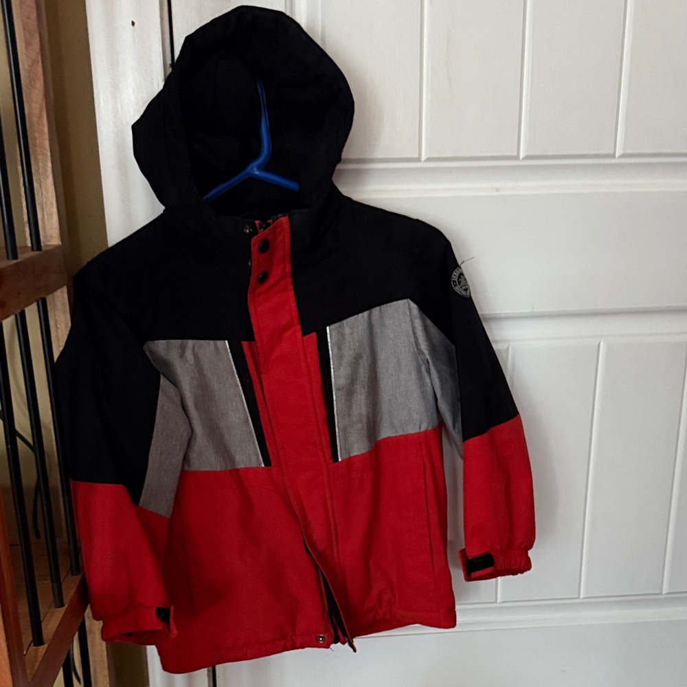 ZeroXposur Kids Puffer Jacket in Red, Black, and Gray